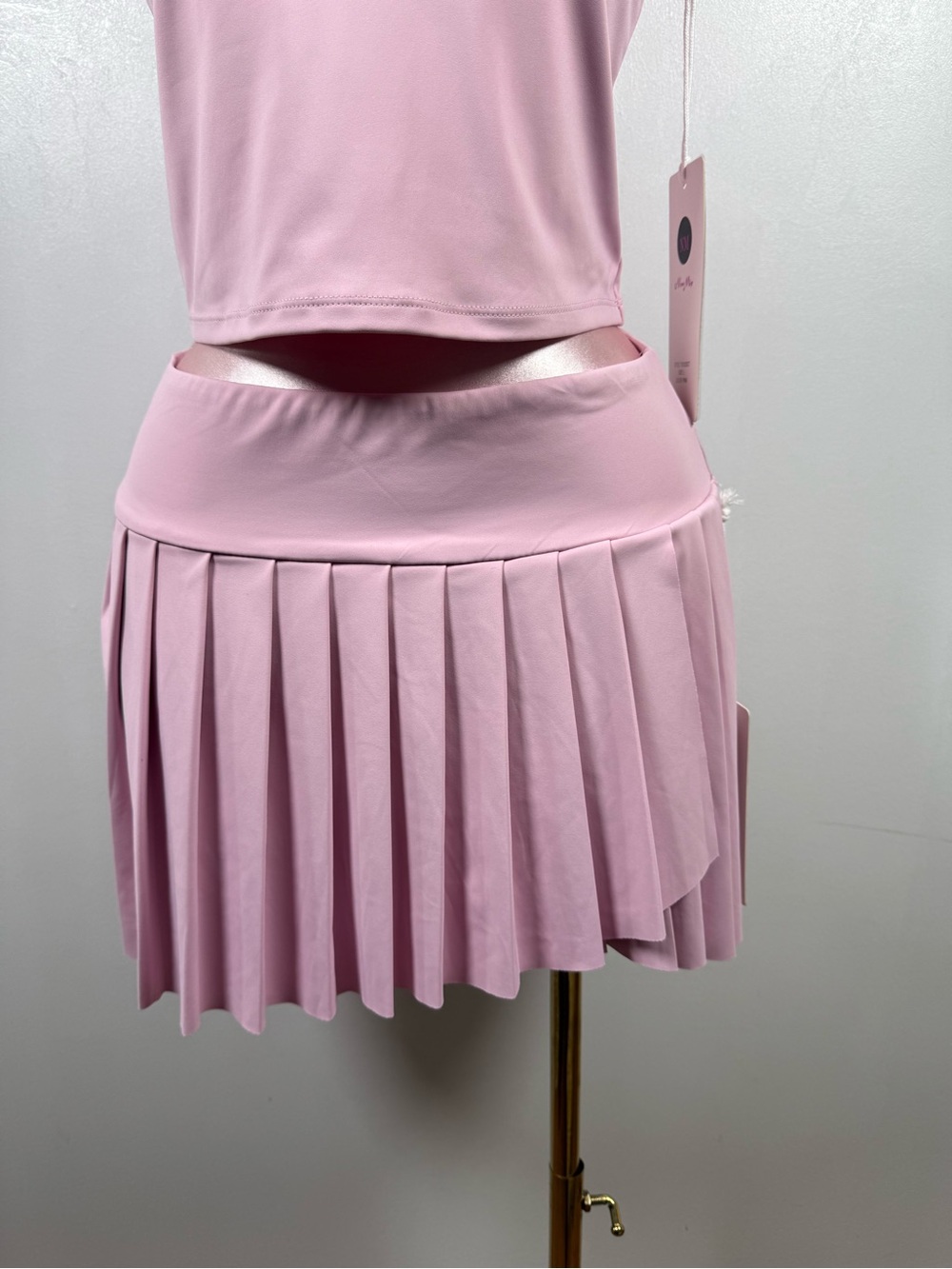 New Mix Pink Matching Set Crop Top Pleated Skort NWT Size Large - Picture 7 of 11
